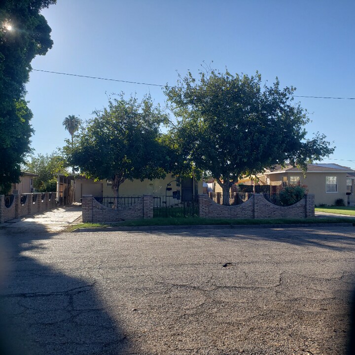 443 N 1st St in Blythe, CA - Building Photo