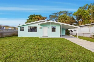 533 NW 15th Way in Fort Lauderdale, FL - Building Photo