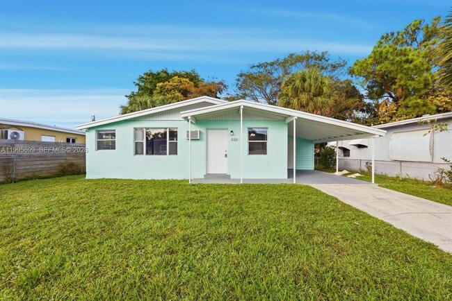 property at 533 NW 15th Way