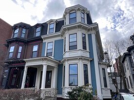 394 Broadway, Unit 3 in Somerville, MA - Building Photo