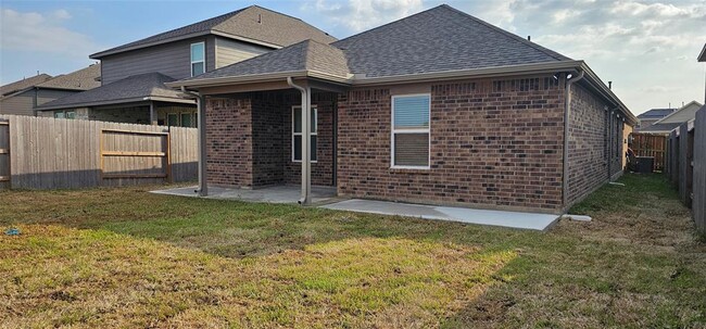 7446 Sunlit Hbr Dr in Cypress, TX - Foto de edificio - Building Photo