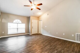 30322 Pongo Way in Wesley Chapel, FL - Building Photo - Building Photo