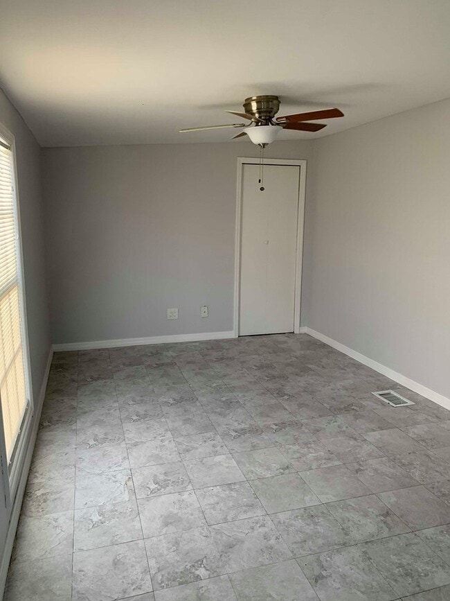 17161 Casselberry Ln in Ft. Myers, FL - Building Photo - Building Photo