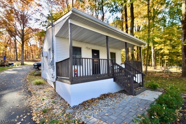 property at 53 Homestead Rd