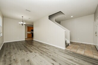 11255 Creek Haven Dr in Riverview, FL - Building Photo - Building Photo