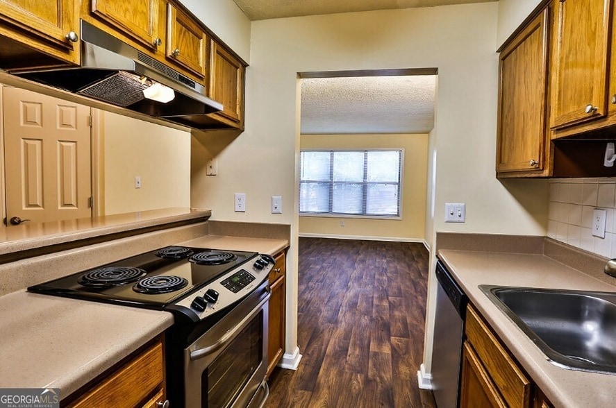 3450 Jones Mill Rd, Unit 0518 in Norcross, GA - Building Photo
