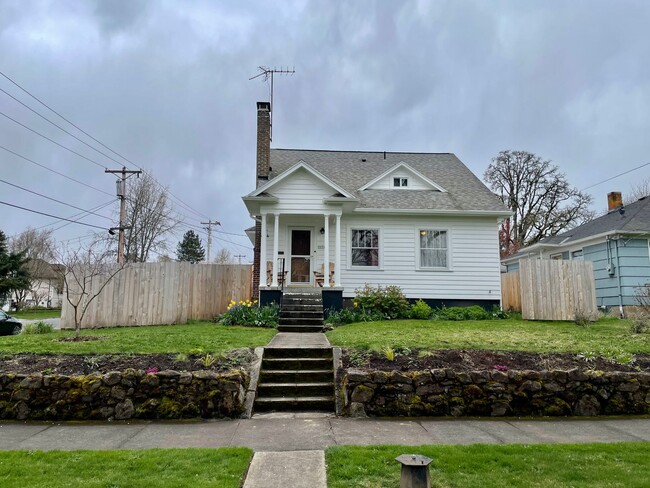 property at 2038 18th Ave