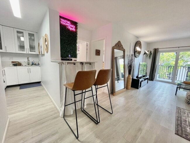 property at 3000 Riomar St