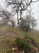 24690 W Saddle Peak Rd in Malibu, CA - Foto de edificio - Building Photo