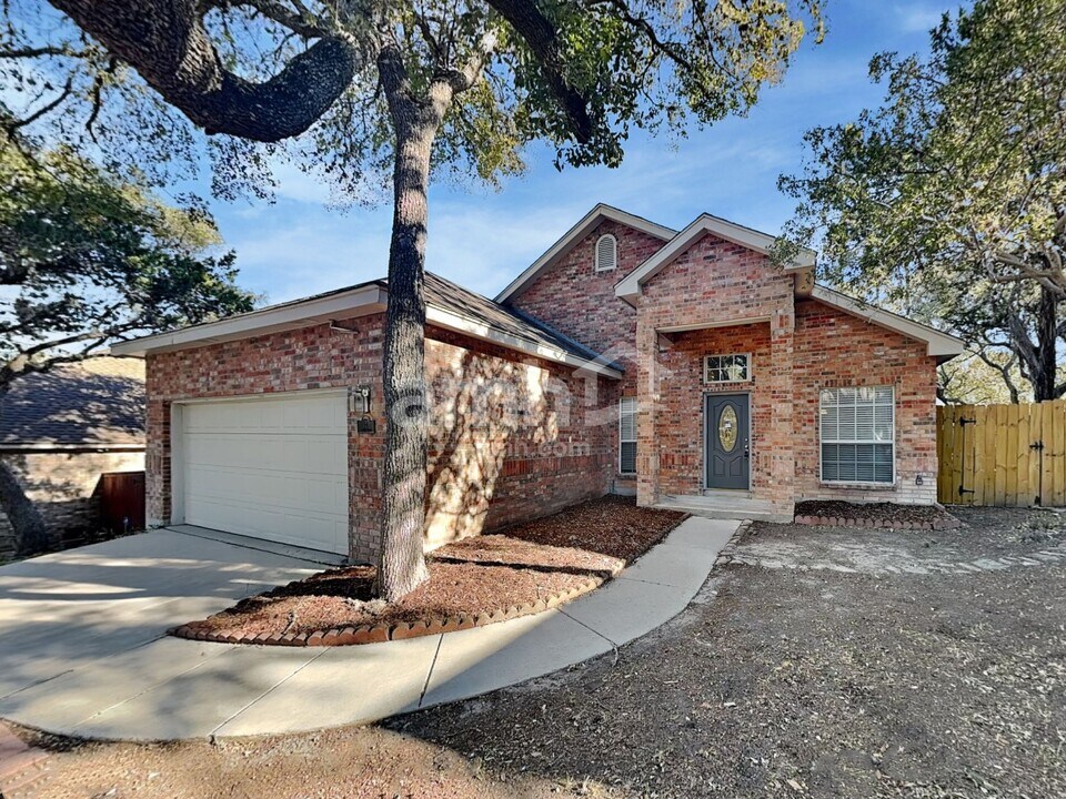 14 Sweetwood in San Antonio, TX - Building Photo