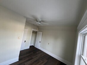 2562 Collis Ave in Huntington, WV - Building Photo - Building Photo