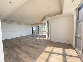 1865 Brickell Ave, Unit A1012 in Miami, FL - Building Photo