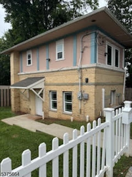 property at 336 E Westfield Ave