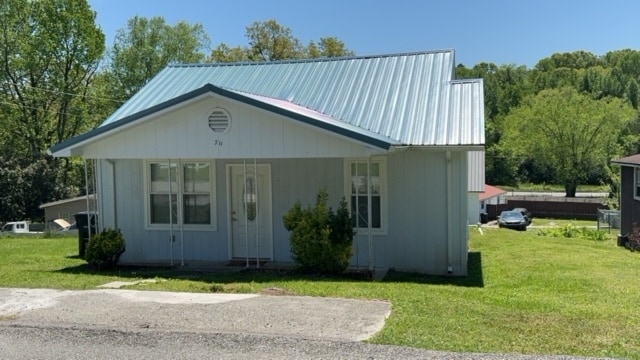 property at 711 Anton St