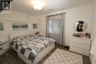 16 River Dr in East Gwillimbury, ON - Building Photo - Building Photo