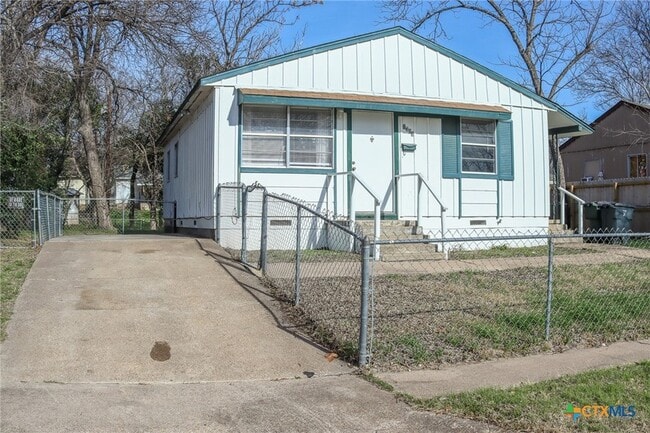 1309 Greenwood Ave in Killeen, TX - Building Photo - Building Photo