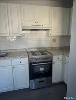 1795 North Ave in Bridgeport, CT - Building Photo