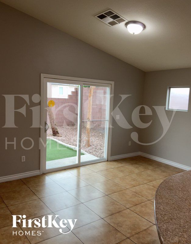 3928 Ropers Ranch St in North Las Vegas, NV - Building Photo - Building Photo