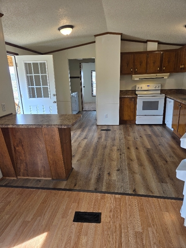 8860 Teague Rd in Medon, TN - Foto de edificio - Building Photo