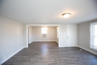 6408 Gilbert Dr in Little Rock, AR - Building Photo - Building Photo