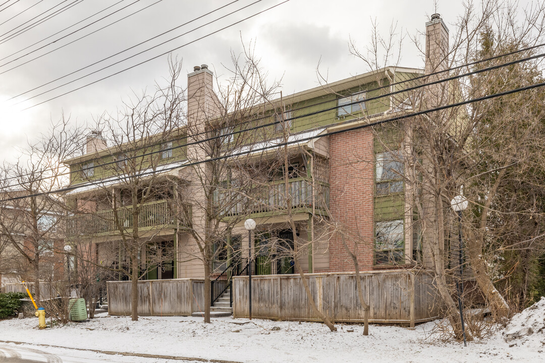 264 Presland Rd in Ottawa, ON - Building Photo