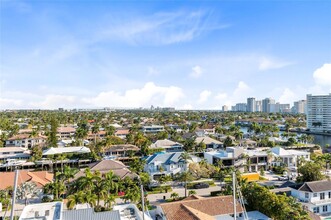 2881 NE 33rd Ct, Unit PH A in Fort Lauderdale, FL - Building Photo - Building Photo