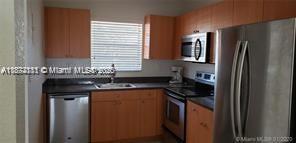 4751 NW 9th Dr in Plantation, FL - Building Photo