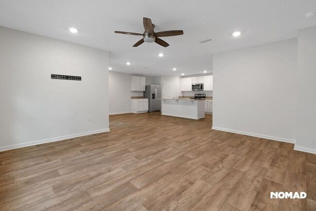 10613 Queens Gate Cir in Pensacola, FL - Building Photo - Building Photo