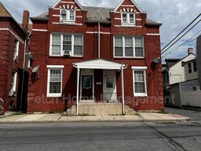 825 Church St in Lebanon, PA - Building Photo - Building Photo