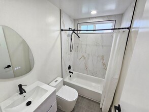 1824 Seville Way in San Jose, CA - Building Photo - Building Photo