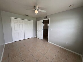 630 SE 14th St in Cape Coral, FL - Building Photo - Building Photo