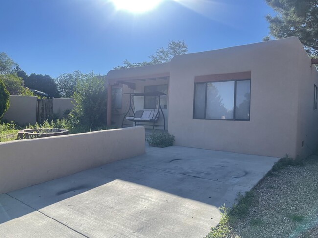 2097 Placita De Vida in Santa Fe, NM - Building Photo - Building Photo