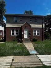 140 Summit St in Pontiac, MI - Building Photo - Building Photo