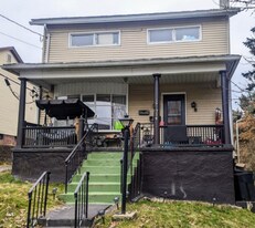 714 Orchard St in Scranton, PA - Building Photo