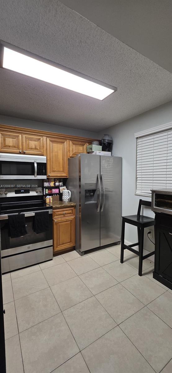9943 Nob Hill Pl in Sunrise, FL - Building Photo - Building Photo