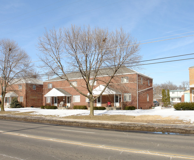 3166-3172 Sullivant Ave in Columbus, OH - Building Photo - Building Photo