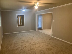 3062 Pickell Dr in Mobile, AL - Building Photo - Building Photo