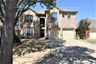 10113 Pear St in Fort Worth, TX - Building Photo