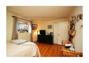 36 Bellvista Rd, Unit 14 in Boston, MA - Building Photo - Building Photo