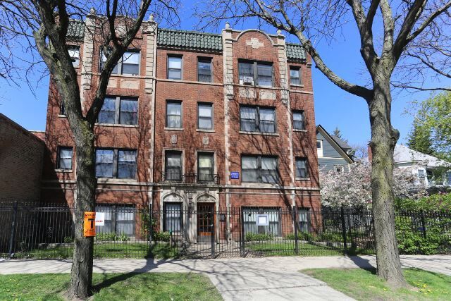 4551 N Damen Ave in Chicago, IL - Building Photo