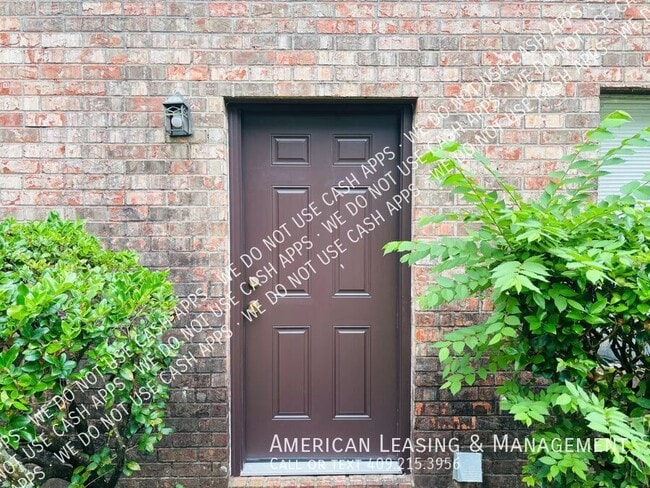 property at 4675 Collier St