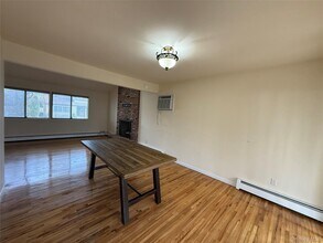 35 A S Norwood Rd in Sands Point, NY - Building Photo - Building Photo
