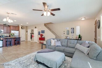 4050 E Oakland St in Gilbert, AZ - Building Photo - Building Photo