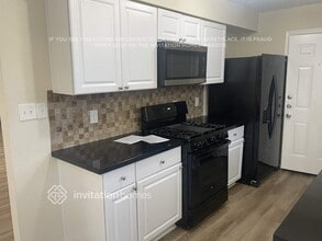 16502 Oxnard Ln in Friendswood, TX - Building Photo - Building Photo