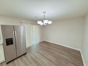 2933 Port Royal Ln in Decatur, GA - Foto de edificio - Building Photo