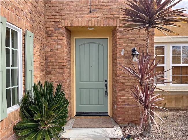 1112 Championship Rd in Oceanside, CA - Foto de edificio - Building Photo