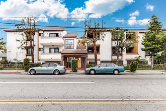 Villa Las Brisas in Long Beach, CA - Foto de edificio - Other