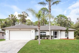 1528 Haffenberg Ave in North Port, FL - Building Photo