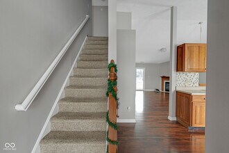 6318 Pickwick Ct in Zionsville, IN - Building Photo - Building Photo