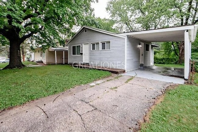 155 Ben Nevis Rd in St. Louis, MO - Building Photo - Building Photo